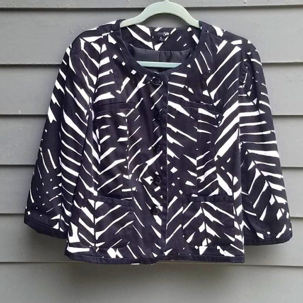 East 5th Black White Animal Print Jacket size XL